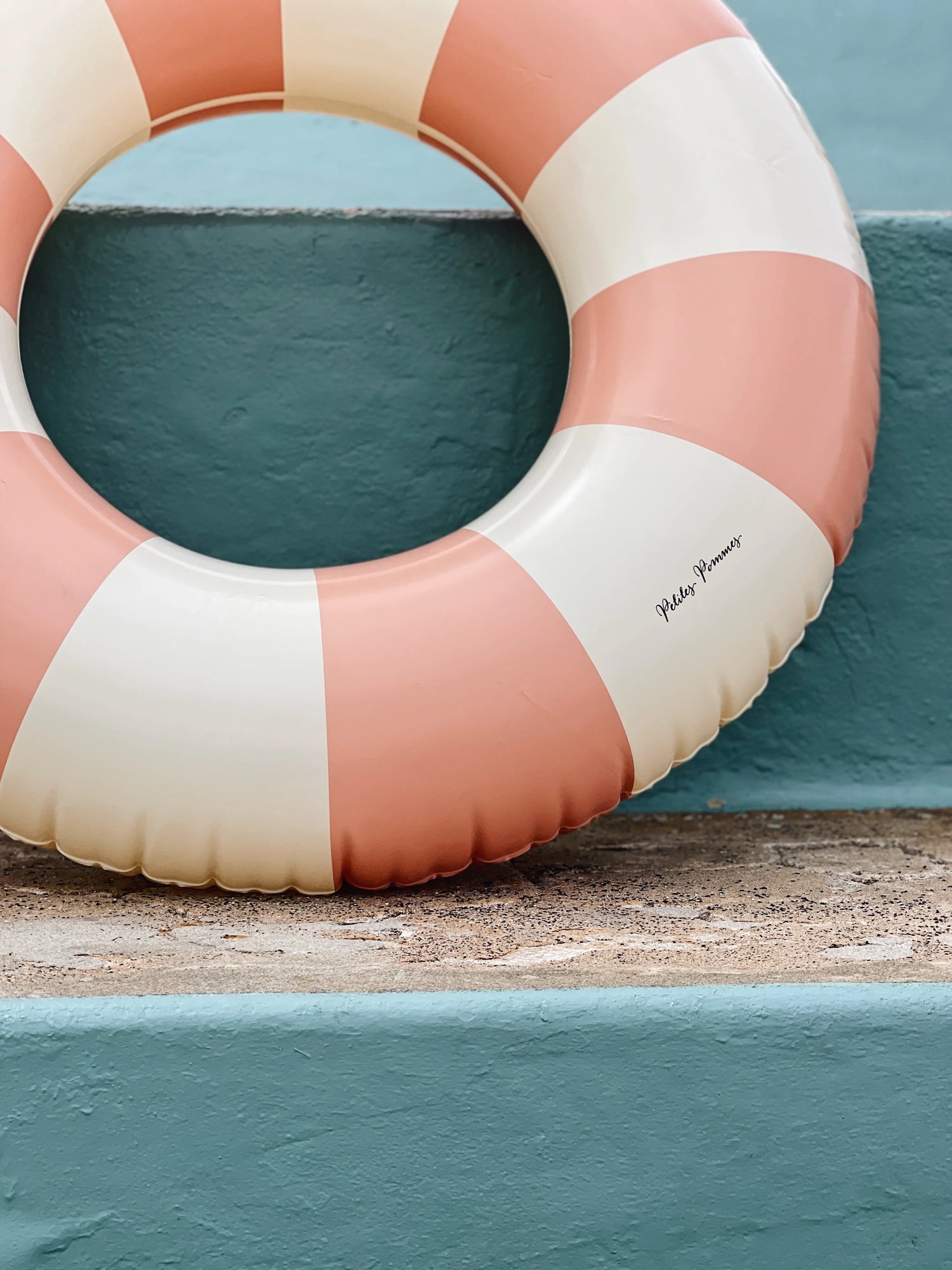 Peach Daisy Swim Ring