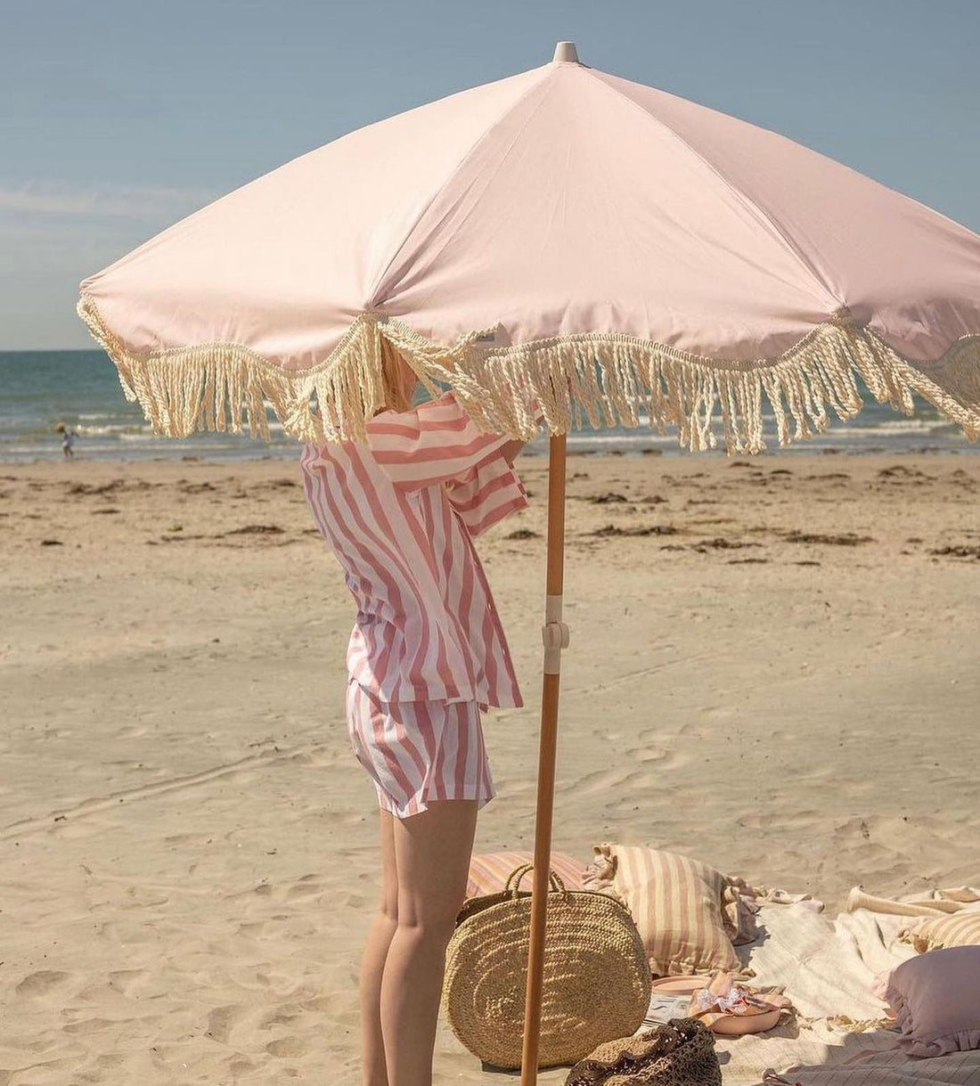 Pink Beach Umbrella with fringing